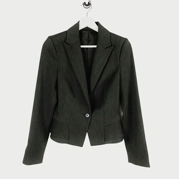 Express Gray One Button Short Blazer size 2 - Picture 1 of 9